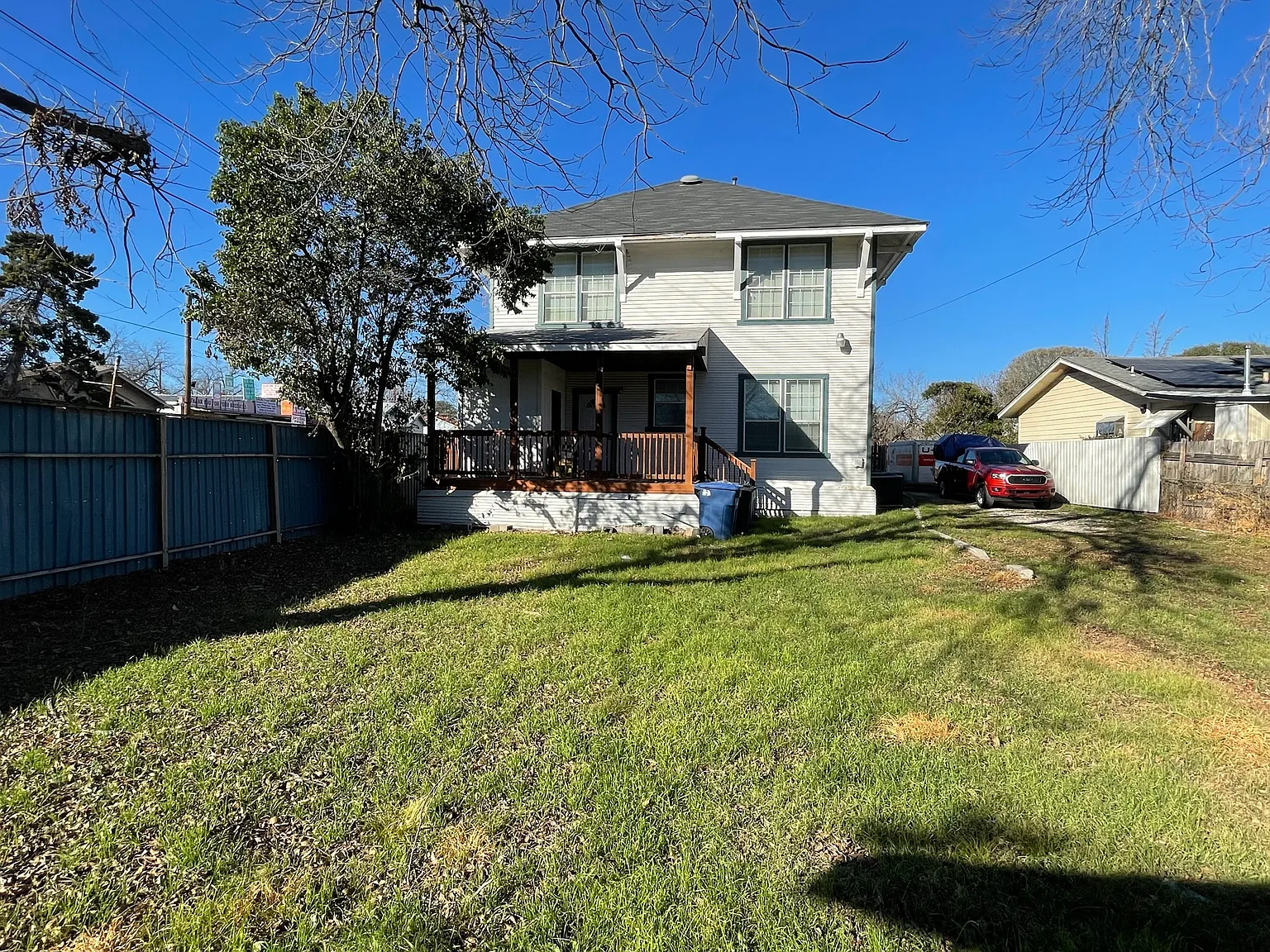 102 Bailey Avenue - 1 — Photo 2