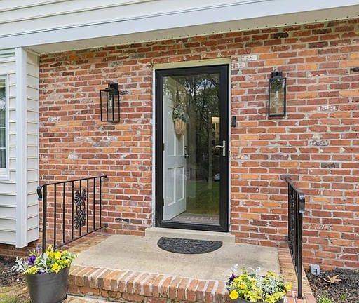 5th image of 601 Bayliss Dr