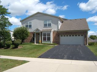 2626 Amber Ln, Algonquin, IL 60102