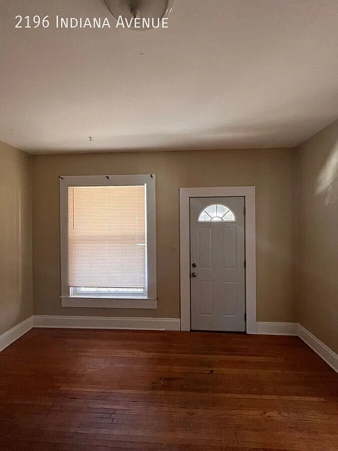 4 Bed 2 Bath Townhouse Available Fall 2027 — Photo 2