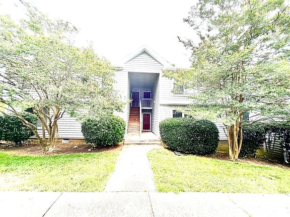 3rd image of 204 McGregor Dr #204
