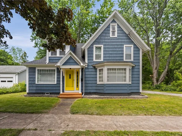59 Frazier St, Brockport, NY 14420