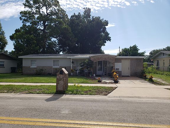 2nd image of 25 N De Leon Ave