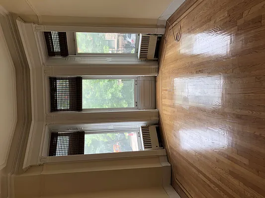 Rented by Farran & Associates | media 1
