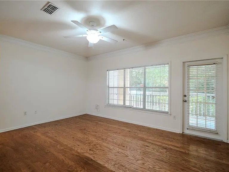 4007 Westchester Rdg NE — Photo 20