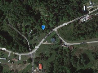 2309 Spout Springs Rd #R, Clay City, KY 40312