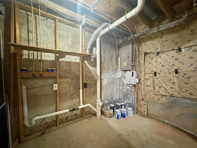 537 Macintosh Cir — Photo 13