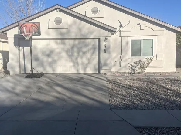 2208 Desert Breeze Dr SW, Albuquerque, NM 87121