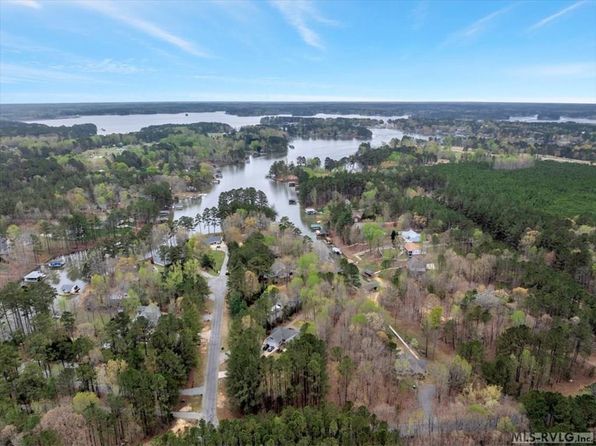29 Waterside Dr, Henrico, NC 27842