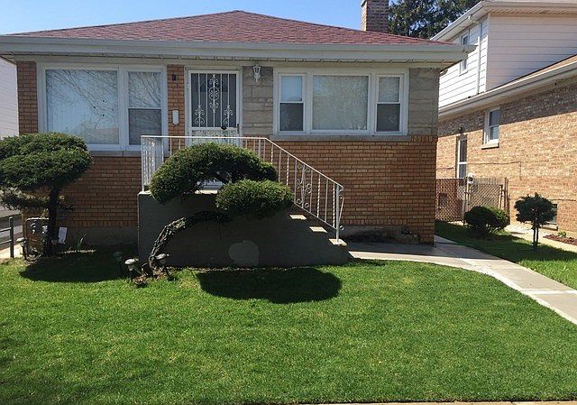 1st image of 3240 S 54th Ave