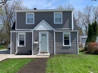 48 Larch Rd, Buffalo, NY 14226