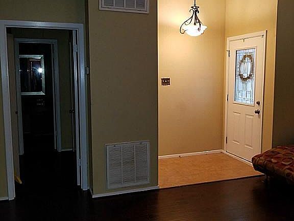 5th image of 16143 Indian Mill Dr
