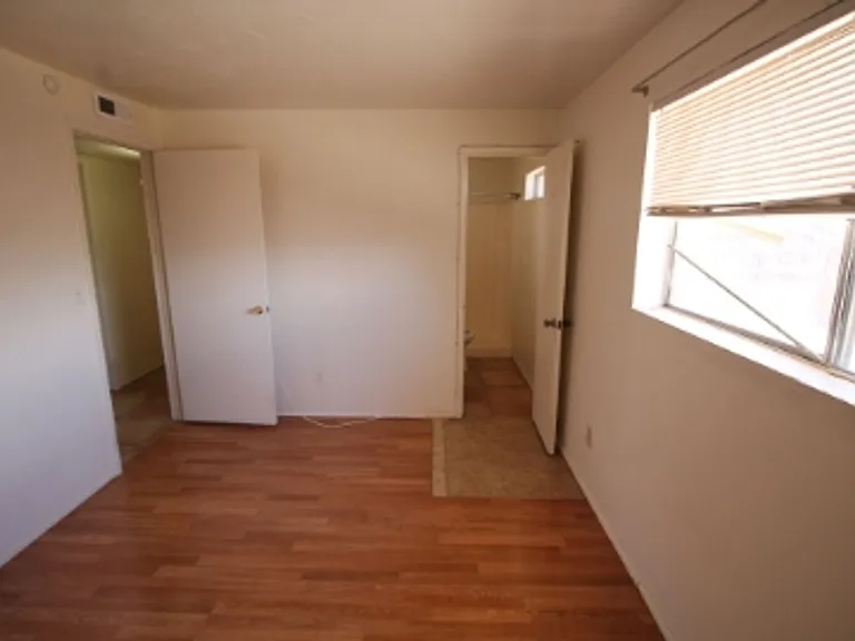 2665 N Leah Pl — Photo 9