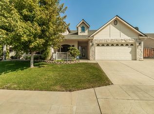 306 S Apricot Ave, Fresno, CA