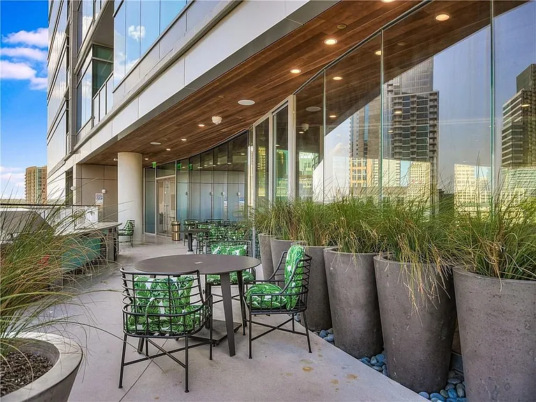 501 West Ave #1005 — Photo 30