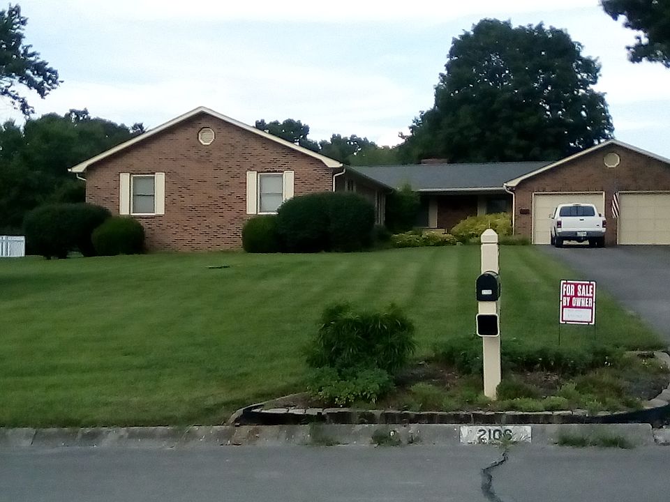 1st image of 2106 Chesterfield Dr