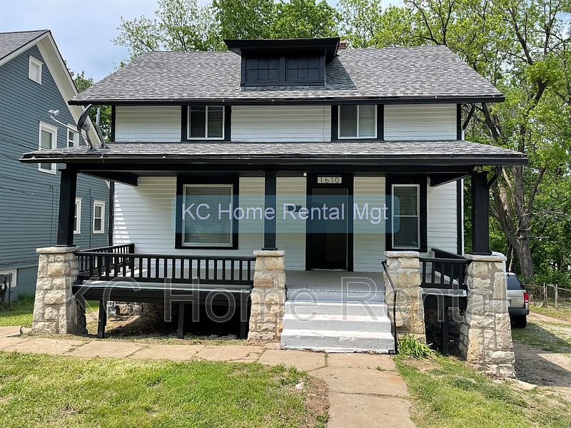 1st image of 1610 Woodland Blvd