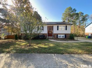 436 Rosehaven Dr, Raleigh, NC 27609