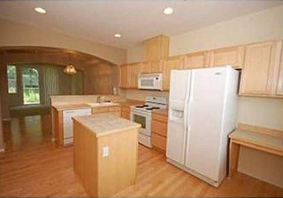 River Valley Apartments Renton, WA Zillow