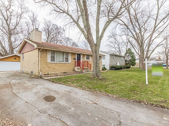 2nd image of 22443 Lawndale Ave