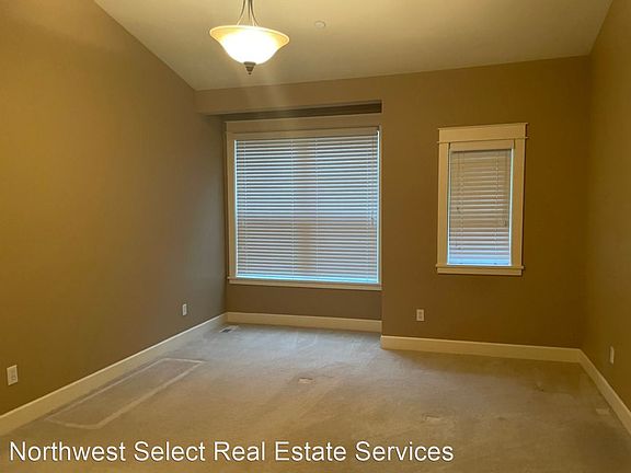 5th image of 2064 NW Talus Dr #10689833