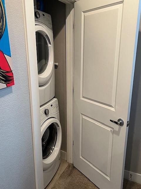 Stacked full size washer/dryer