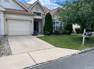 15 Umberland Pl, Monroe Township, NJ
