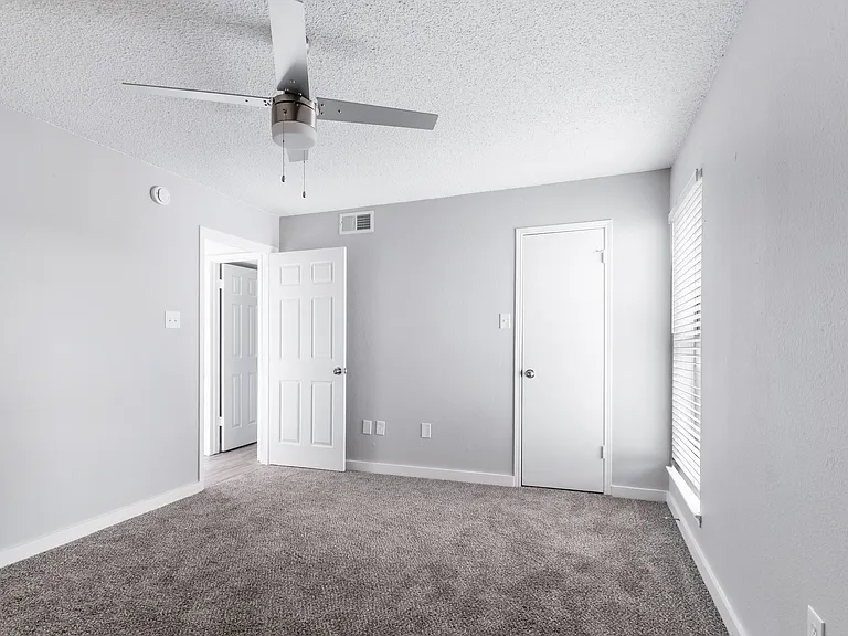 Villas on Rosemeade West — Photo 32