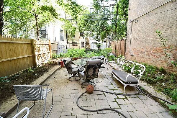 Rented by Corcoran | media 7