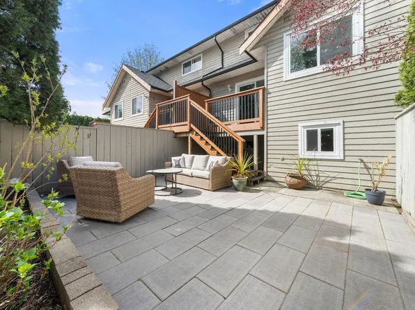 1700 Mamquam Rd #10, Squamish, BC V8B 0H7