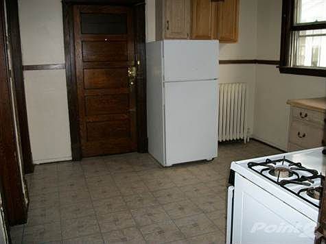 2nd image of 358 Quail St