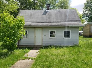 409 Davis St, Jasonville, IN 47438