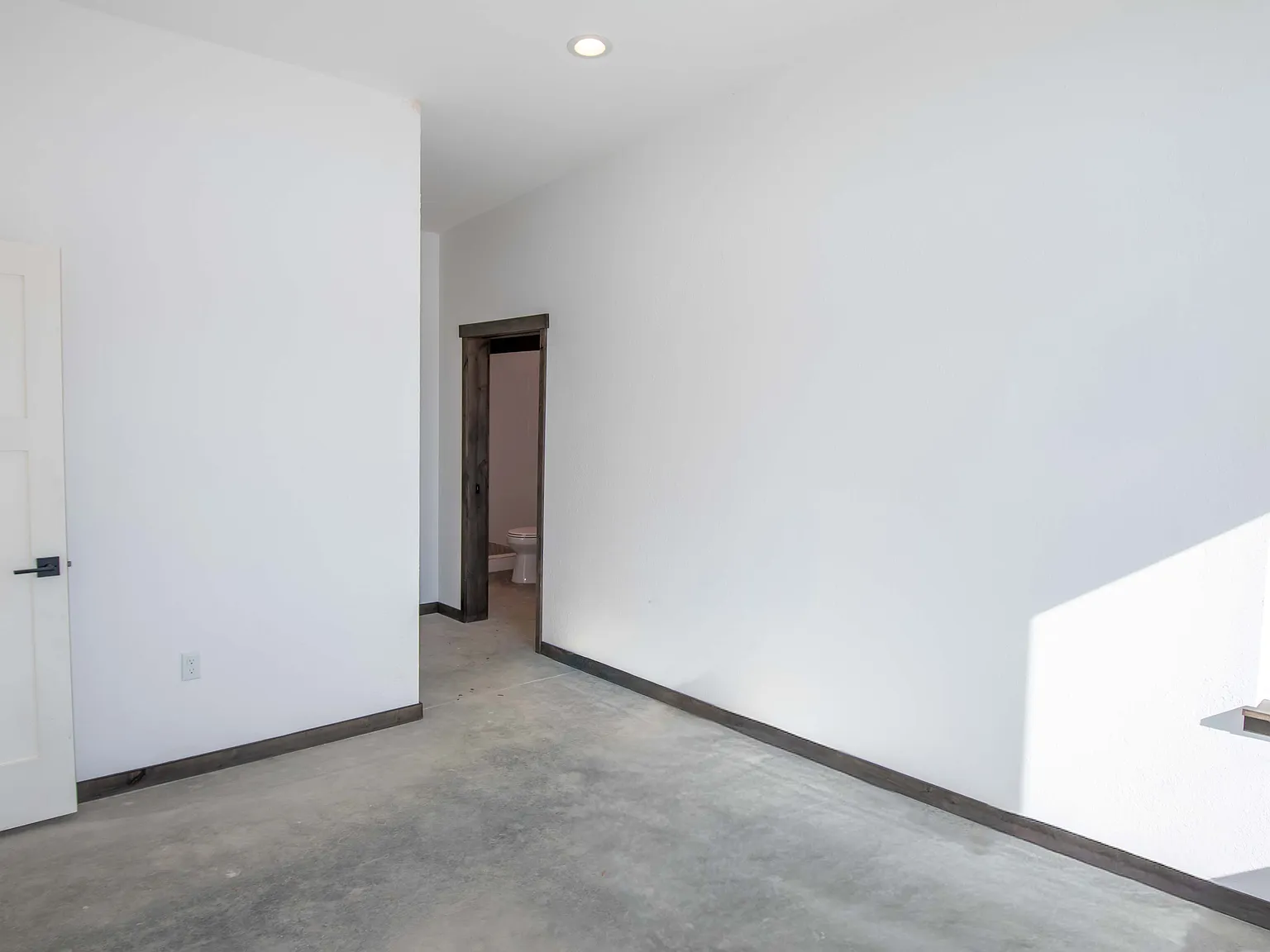 3 bed, 1541 sqft, $2,400 — Photo 3