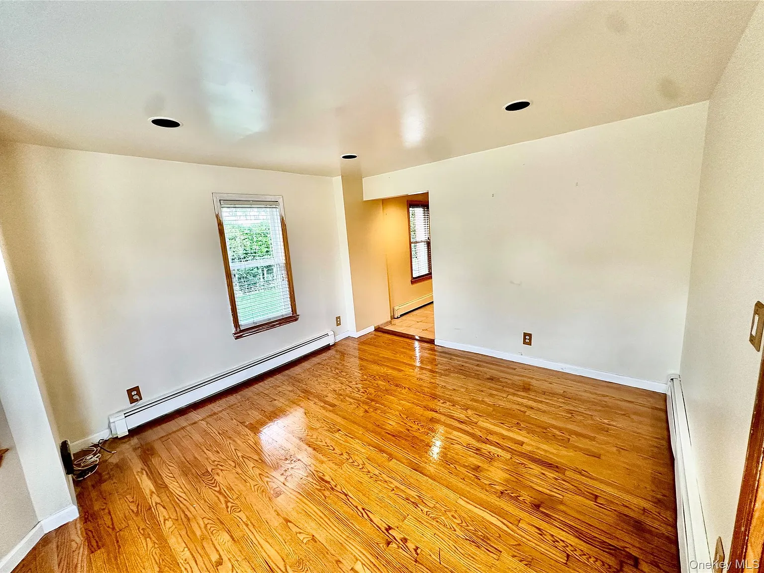 2 bed, 2.0 bath, 800 sqft, $3,500 — Photo 4