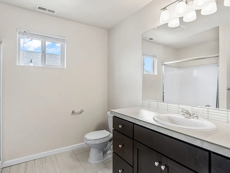 20519 SE Cameron Ave — Photo 10