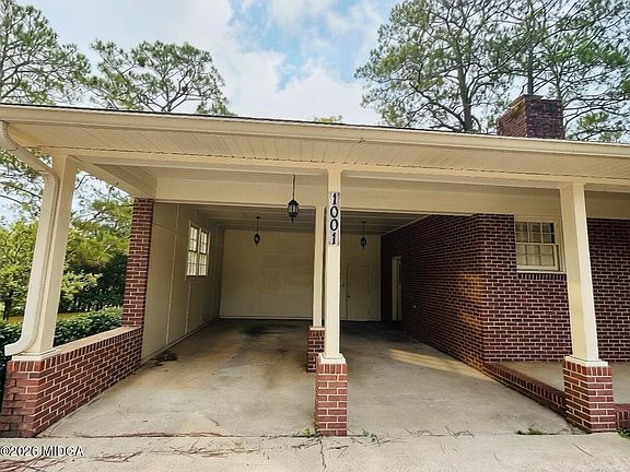 2nd image of 1001 Stewart Ave