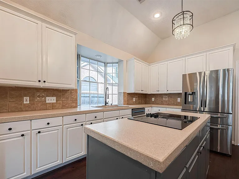 20819 Autumn Redwood Way — Photo 22