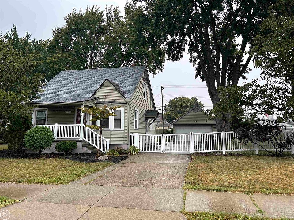1st image of 7393 Dale St