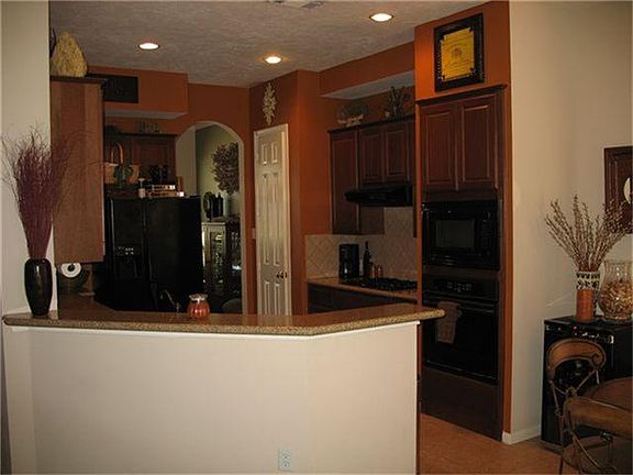 3rd image of 1708 Hidden Brook Ln