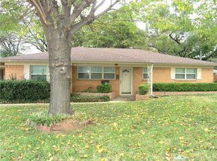 1220 Elby St, Irving, TX 75061