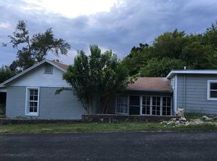 231 3rd St, Ingram, TX 78025