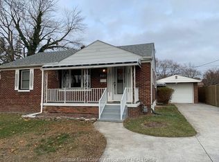 3132 Dominion Blvd, Windsor, ON N9E 2N4