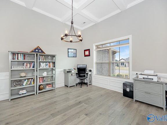 3rd image of 26431 Birkshire Ln