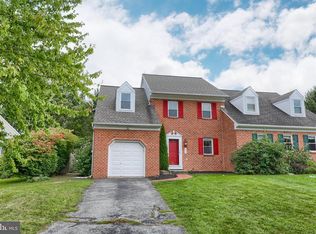 252 Huntington Dr, Mountville, PA