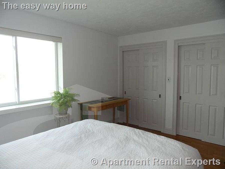 2nd image of 36 Hamilton Rd #307