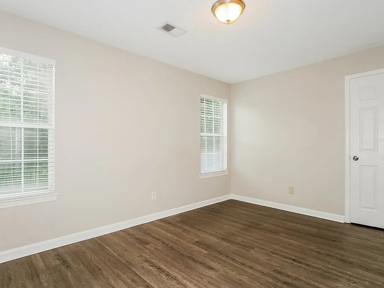 1209 Calebs Ridge Dr — Photo 14