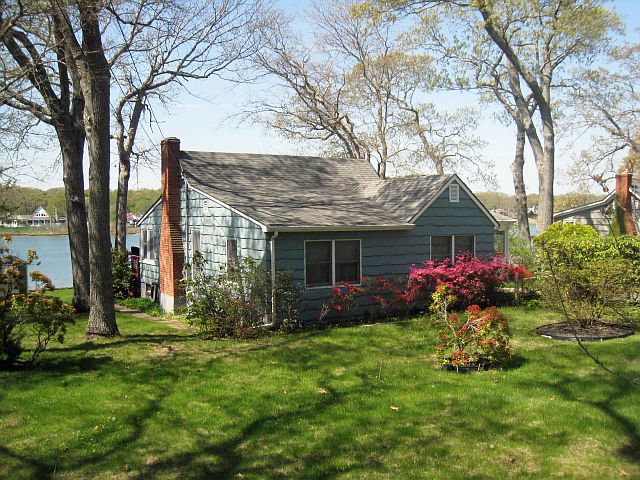 1st image of 440 Oak Ave