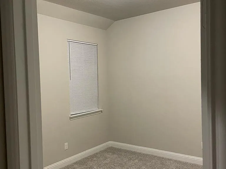 207 Suma Dr — Photo 34