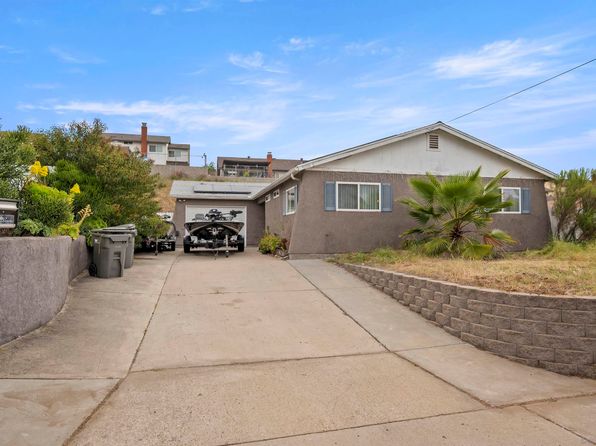 9208 Shadow Hill Rd, Santee, CA 92071