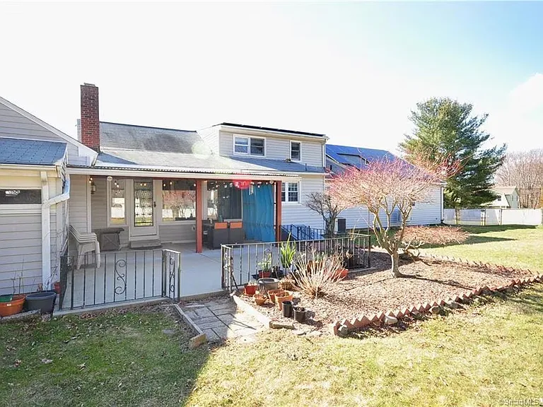 7 Lakeview Dr — Photo 14